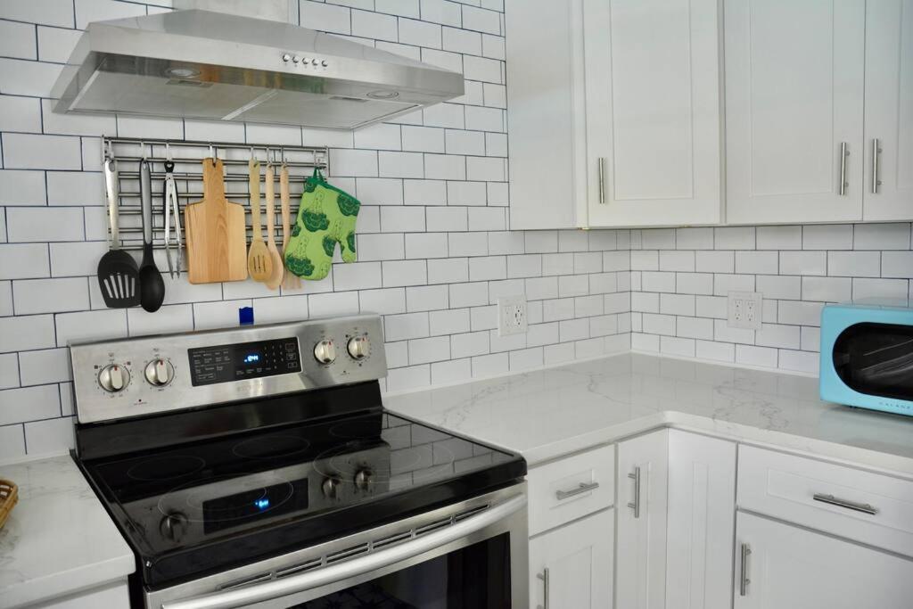 Tropical Retreat Near Beaches, Cruise Terminals Merritt Island Экстерьер фото